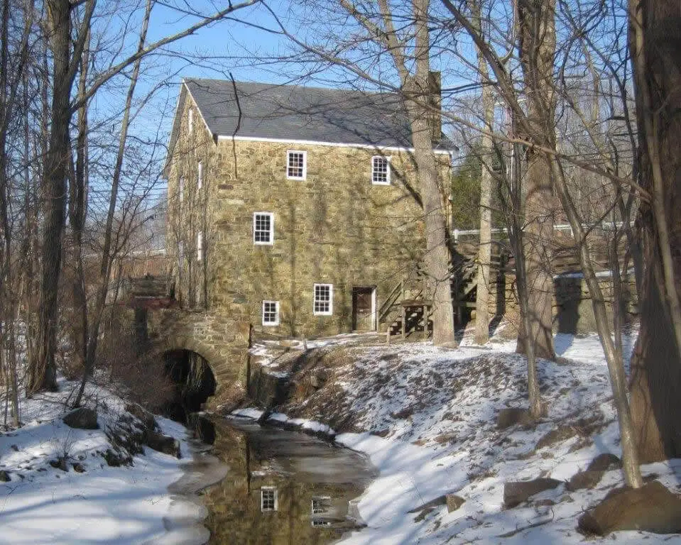 The Black River flowing through Cooper's Mill in Morris County, New Jersey &mdash; a historic mill site along a scenic trail